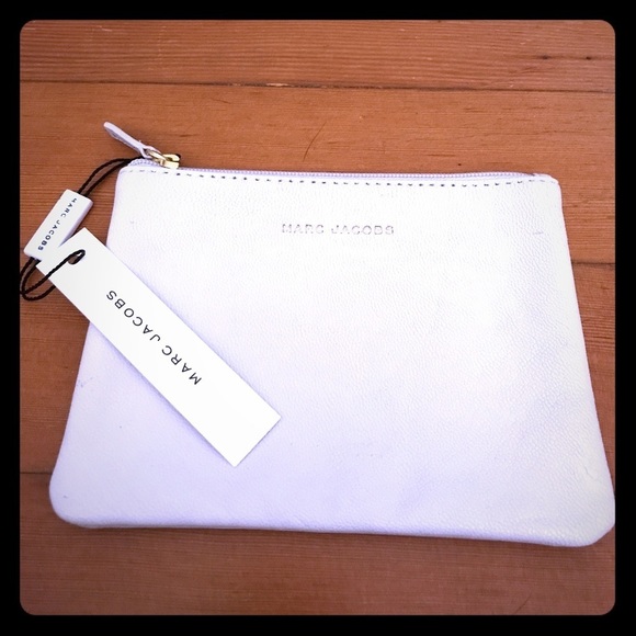 MARC Jacobs designer leather pouch - Picture 1 of 4